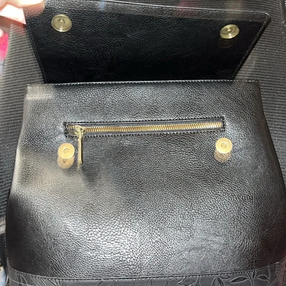 Darcy Marks London Black Embossed VEGAN Leather Backpack - Picture 2 of 3